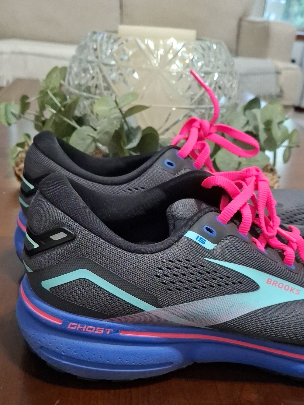 Brooks Women's Black/ Blue /Aruba Ghost 15 Lace Up Running Shoes Sz. 11 Light - Picture 2 of 7